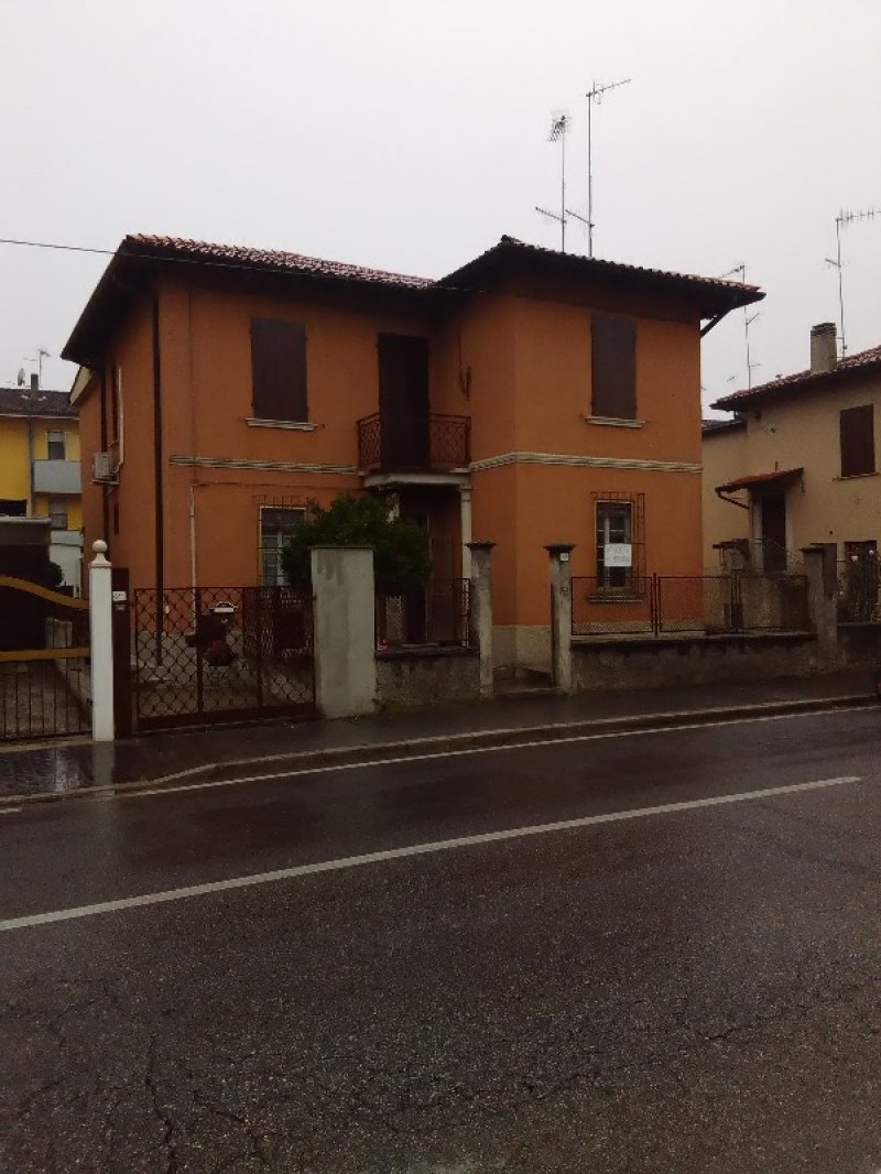 Udine immobile situato al primo piano a Udine in Vendita