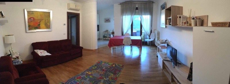 In San Benedetto del Tronto appartamento a Ascoli Piceno in Affitto