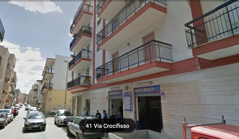 In zona centro a Giovinazzo appartamento a Bari in Affitto