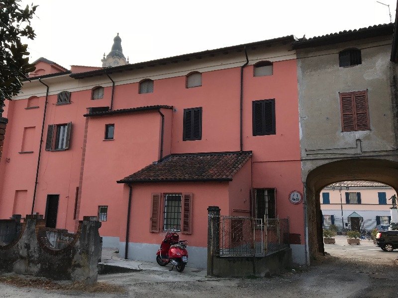 Mansarda centrale in Cava Manara a Pavia in Vendita