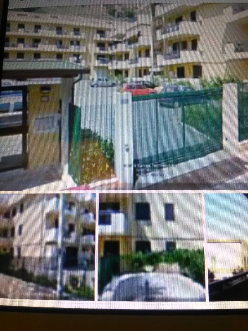 Messina luminoso appartamento con ampi balconi a Messina in Vendita