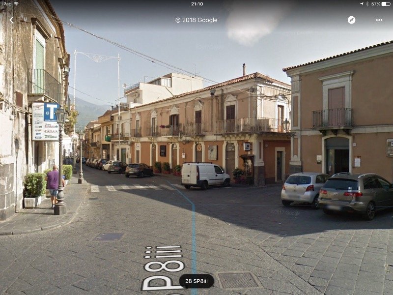 Trecastagni prestigioso e lussuoso appartamento a Catania in Vendita