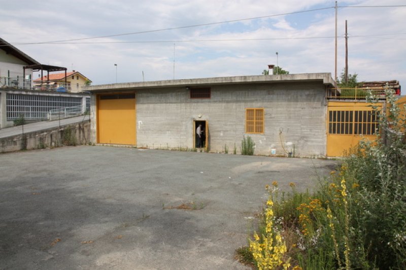 Cuneo capannone a Cuneo in Vendita