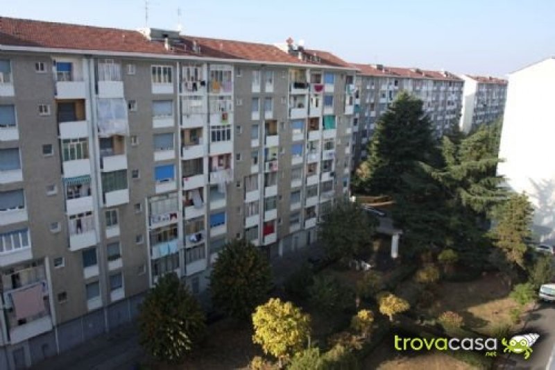 A Mirafiori sud appartamento a Torino in Vendita
