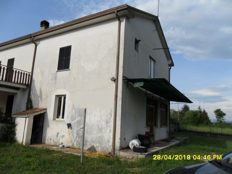 Pofi porzione di casa a Frosinone in Vendita