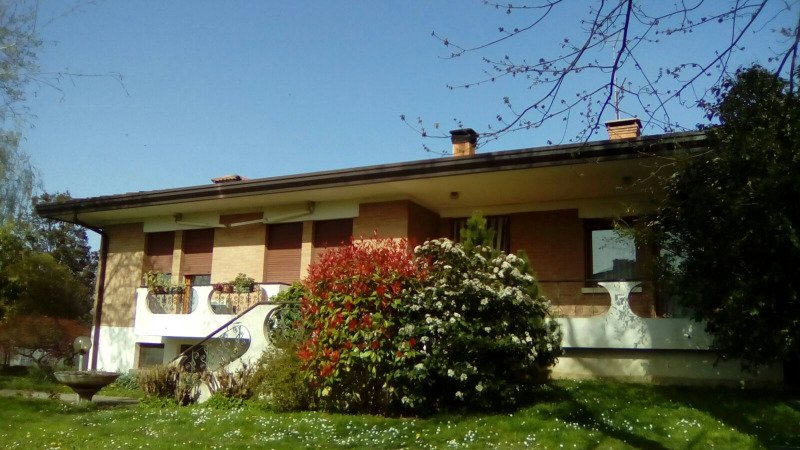 Roncade casa con giardino a Treviso in Vendita