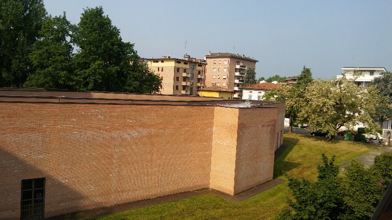 Parma spazioso bilocale arredato a Parma in Vendita