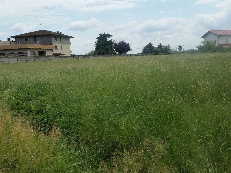 Pojana Maggiore terreno edificabile a Vicenza in Vendita