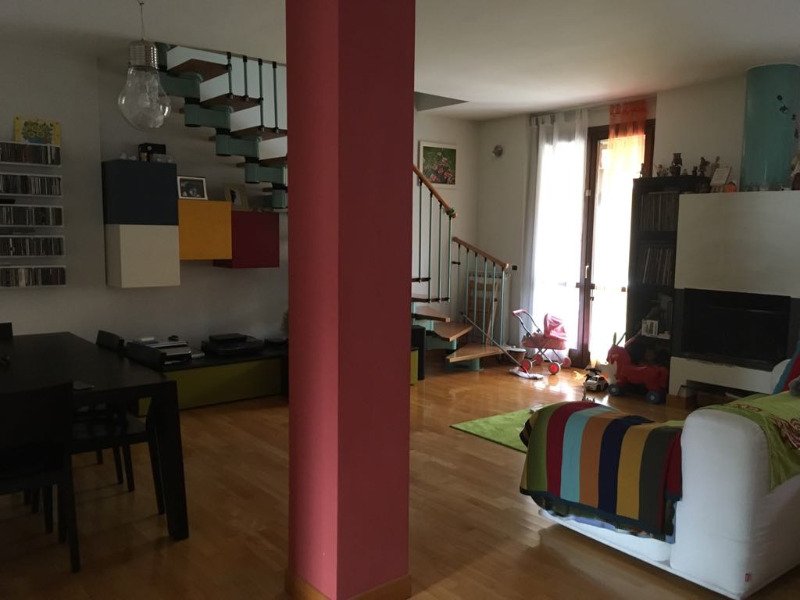Garbagnate Milanese appartamento a Milano in Vendita