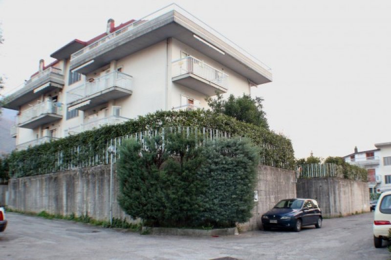 Baronissi in complesso residenziale appartamento a Salerno in Affitto