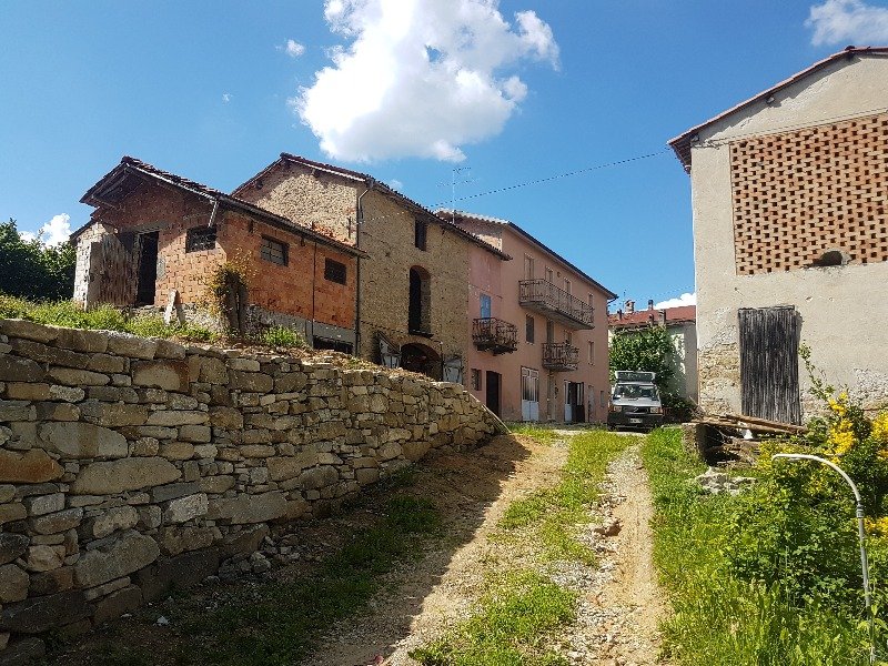 Castelnuovo di Ceva casa a Cuneo in Affitto
