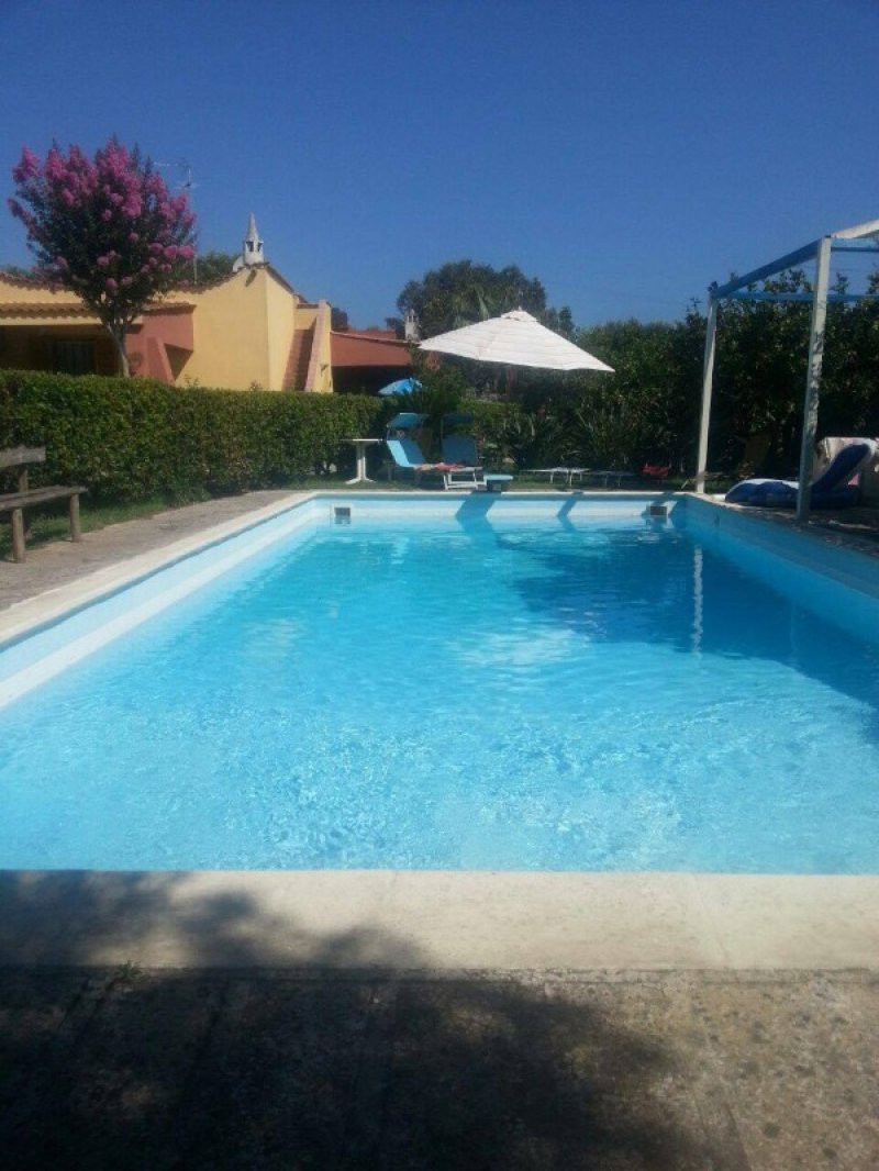 Melendugno villa con piscina a Lecce in Affitto