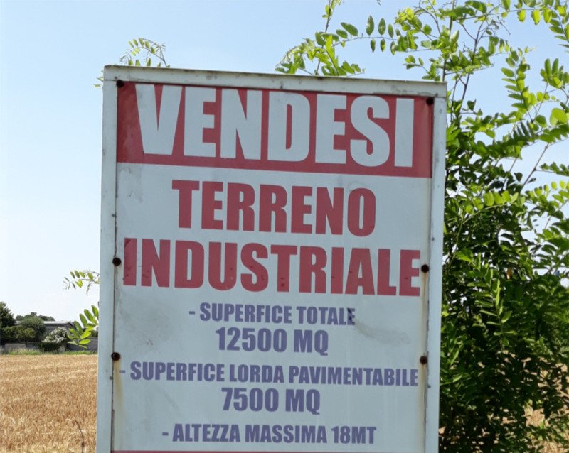 San Giorgio su Legnano terreno industriale a Milano in Vendita