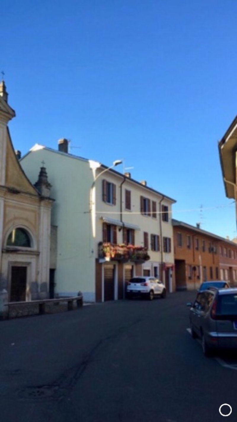 Mede appartamento arredato a Pavia in Vendita