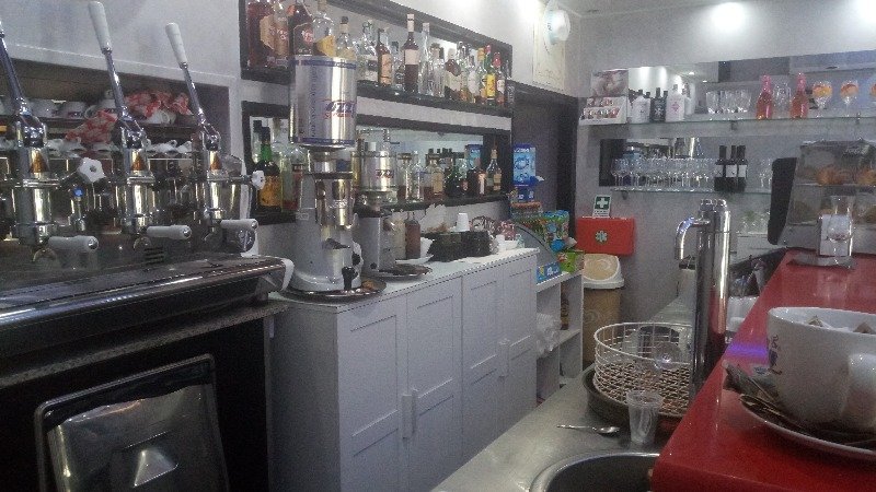 San Nicandro Garganico bar a Foggia in Vendita