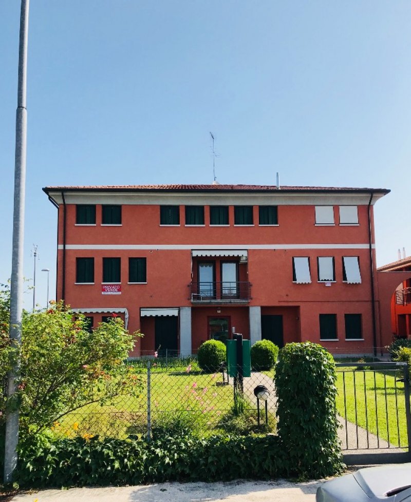 Giavera del Montello duplex arredato a Treviso in Vendita