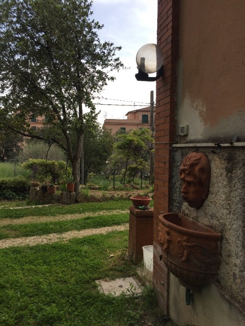 Frascati prossimit stazione appartamenti a Roma in Vendita