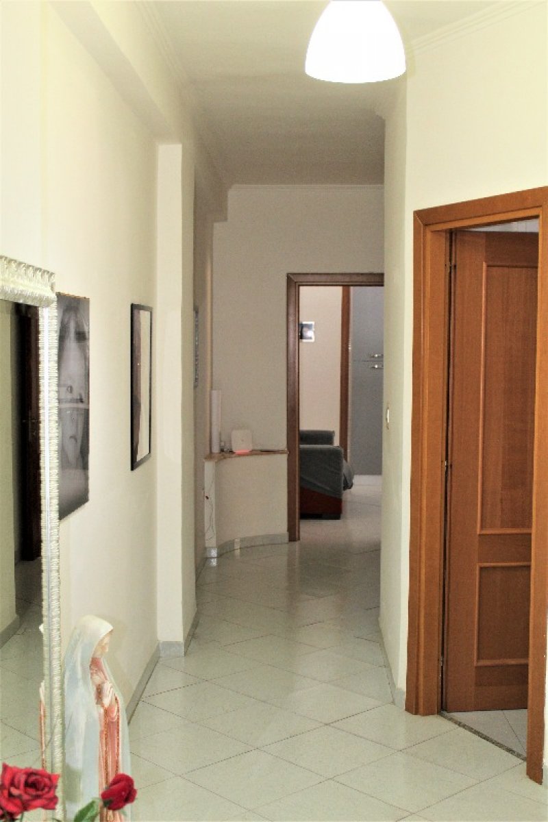 Appartamento sito in Sant'Antimo a Napoli in Vendita
