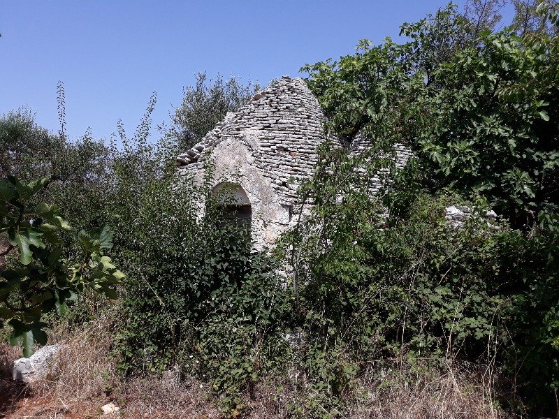 Castellana Grotte due gruppi di trulli a Bari in Vendita