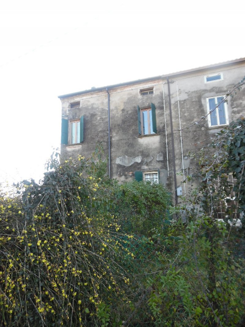Castelmassa casa di campagna a Rovigo in Vendita