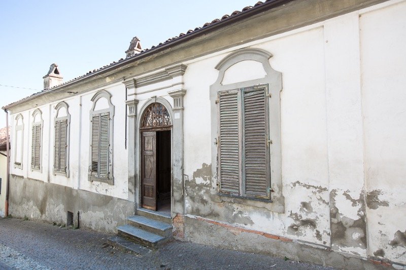 Monferrato prestigiosa villa nobiliare a Asti in Vendita