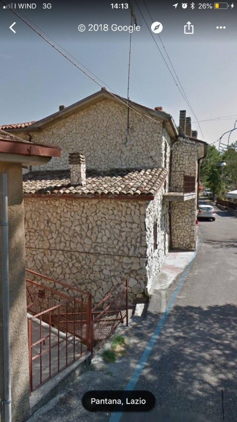 Rocca Sinibalda casa in pietra a Rieti in Vendita