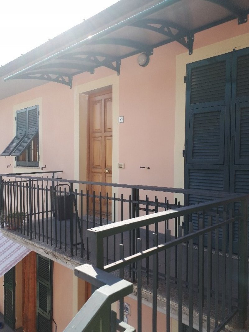 Sesta Godano appartamento centrale al paese a La Spezia in Vendita