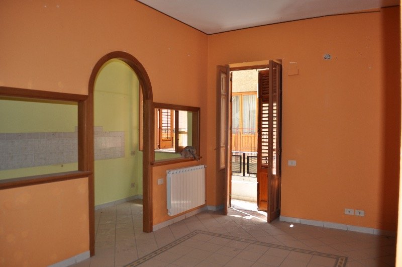 Casteldaccia appartamento ideale per coppia a Palermo in Affitto