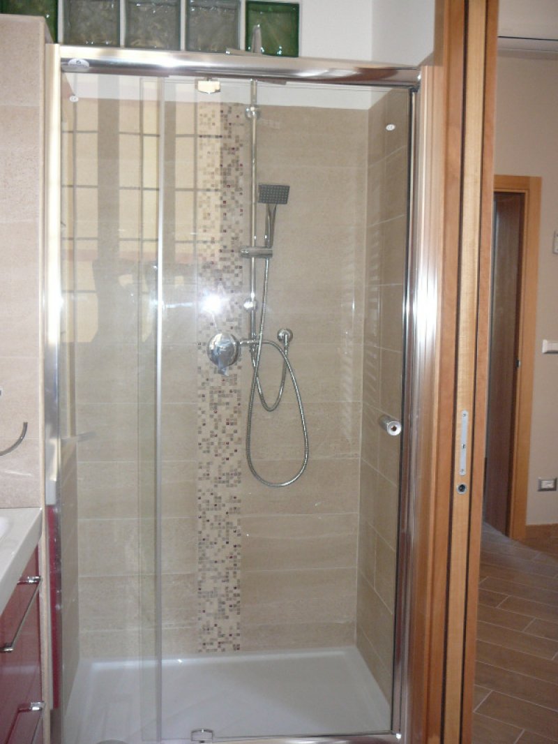 Bari camera singola dotata di bagno personale a Bari in Affitto