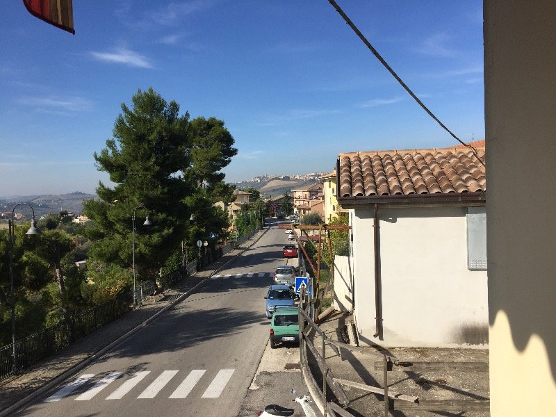 Monteprandone casa in zona panoramica a Ascoli Piceno in Vendita