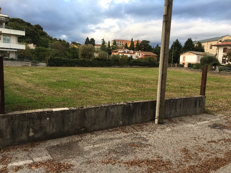 Terreno edificabile in centro a Costabissara a Vicenza in Vendita