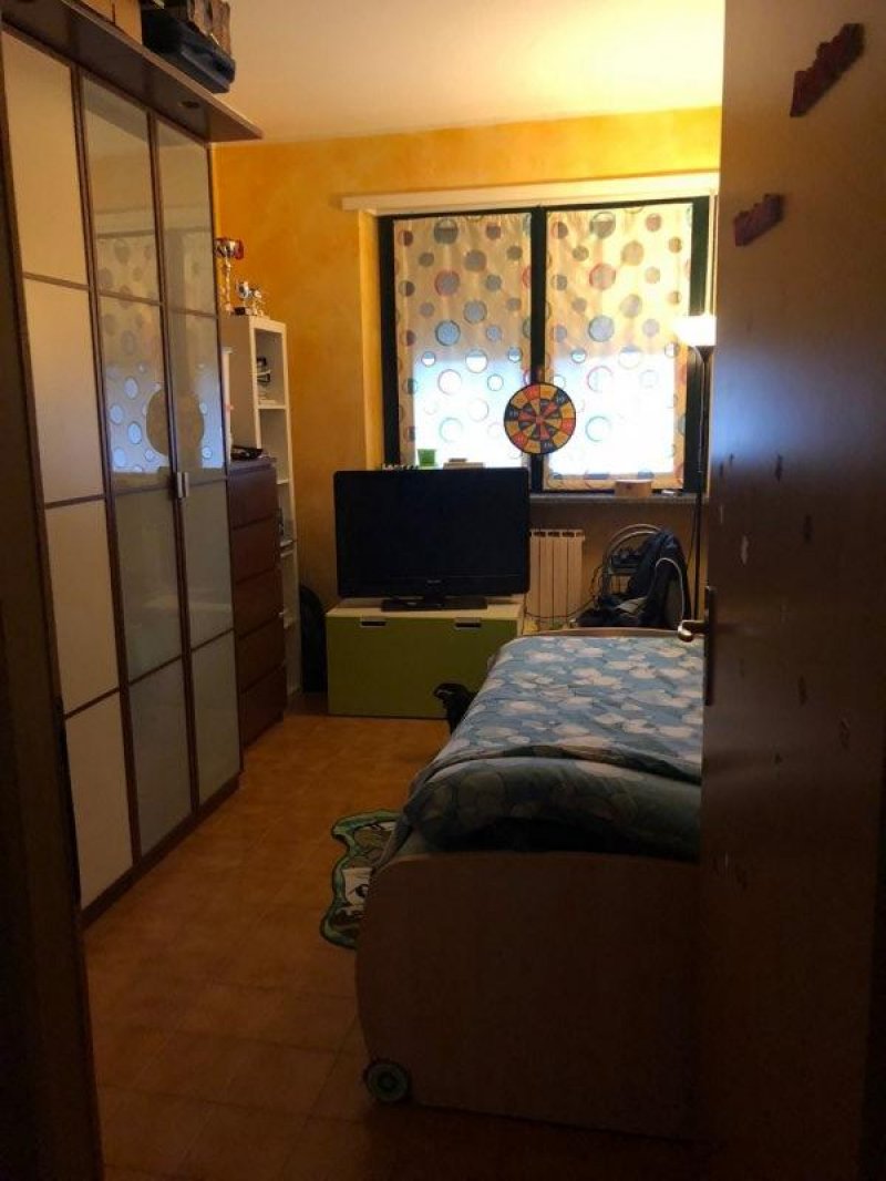 Moncalieri appartamento con cantina e box a Torino in Vendita