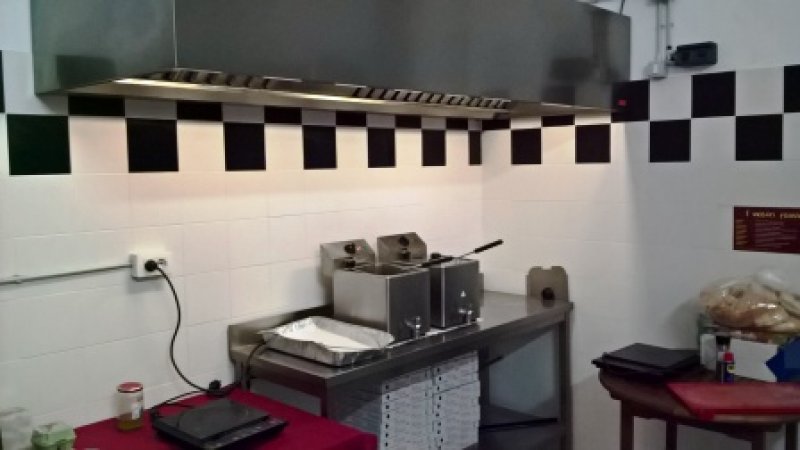 Ad Alghero attivit di ristorante pizzeria a Sassari in Vendita