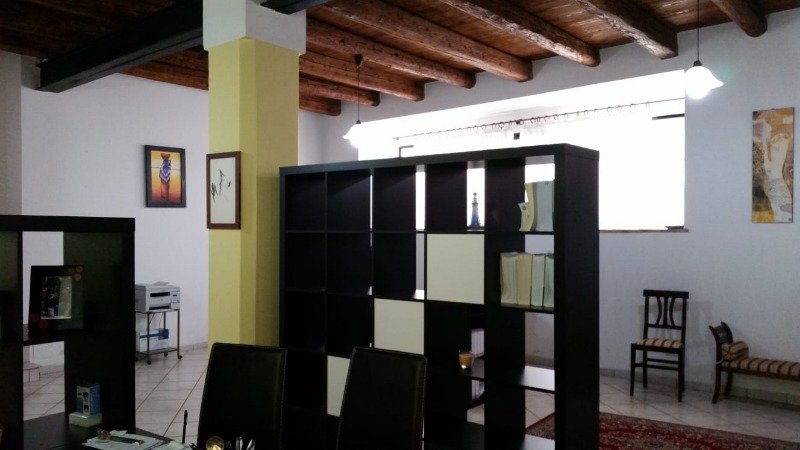 Grottammare deposito archivio o laboratorio a Ascoli Piceno in Affitto