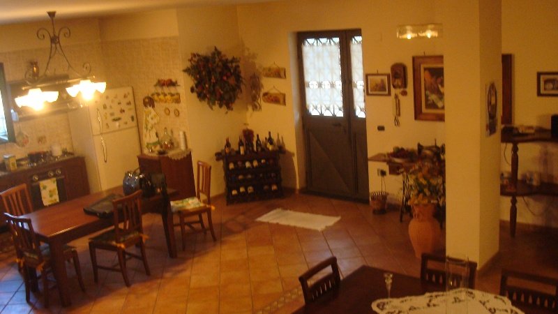 Scafati villa in zona periferica a Salerno in Vendita
