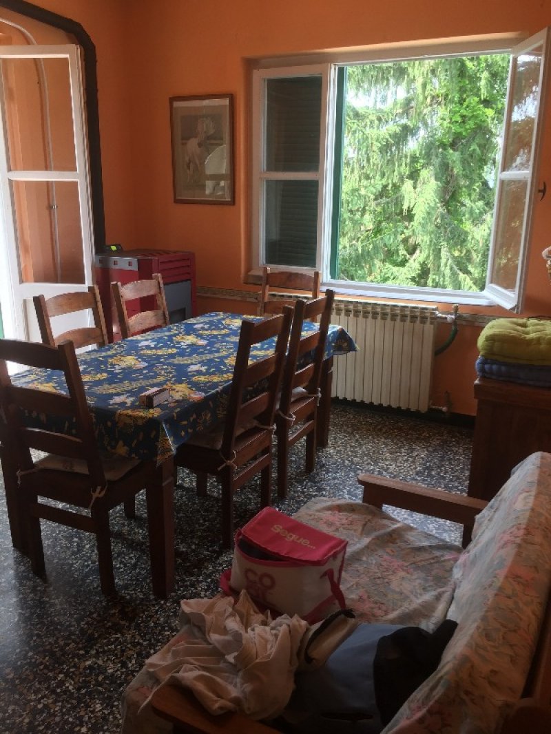 Sassello appartamento in casa patronale a Savona in Vendita