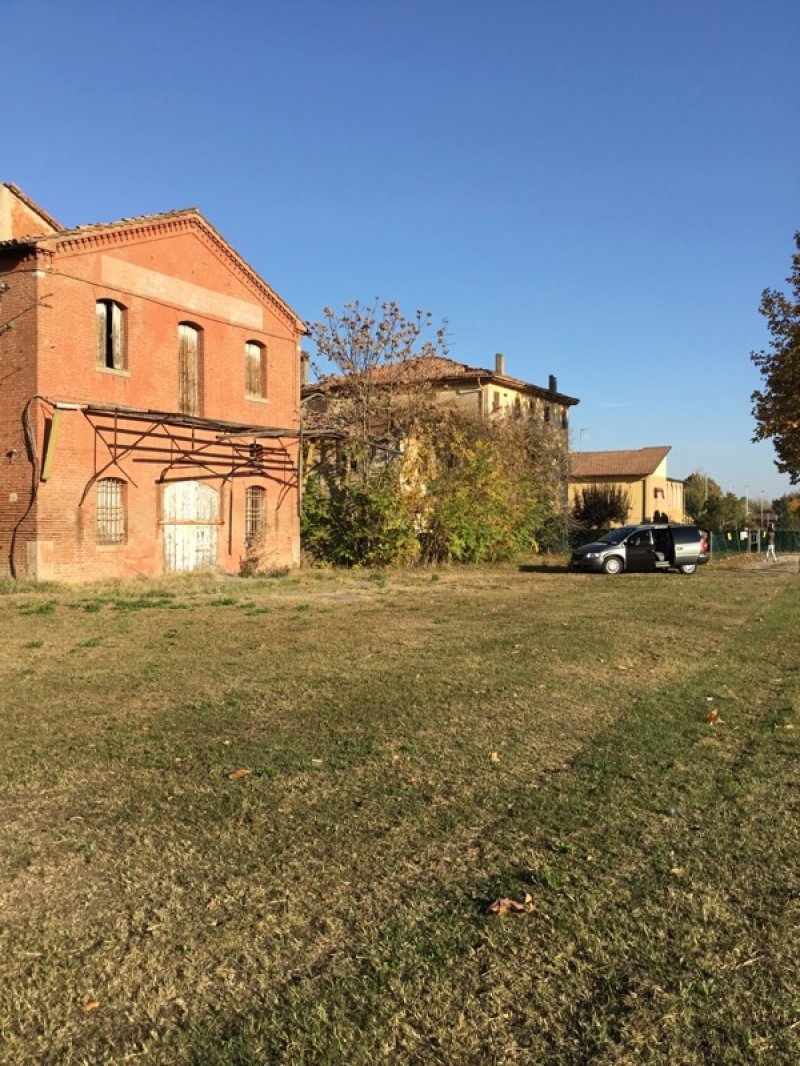 Sant'Agata Bolognese lotto edificabile a Bologna in Vendita