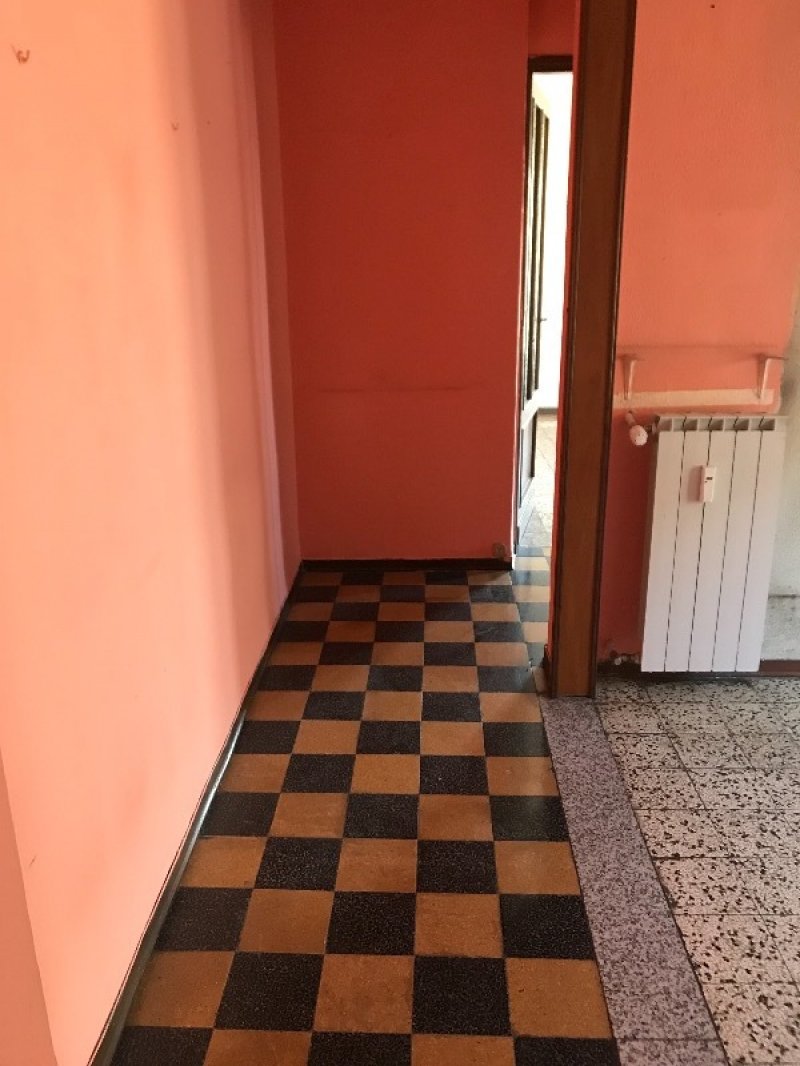 Torino appartamento senza ascensore con cantina a Torino in Vendita