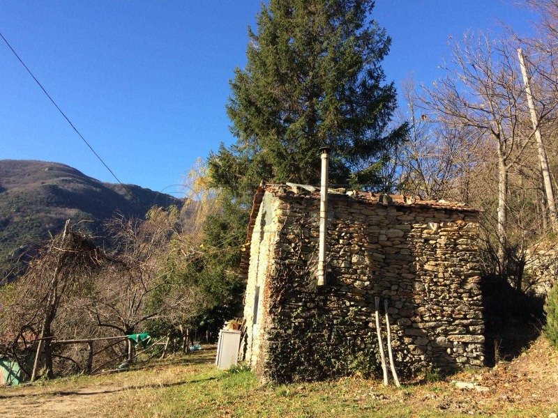 Pietra Ligure ranzi rustico a Savona in Vendita