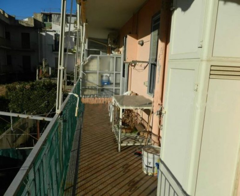 Villafranca Tirrena in pieno centro appartamento a Messina in Vendita