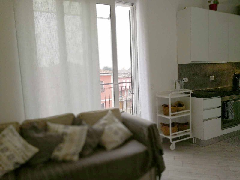 Siziano appartamento con travi a vista a Pavia in Vendita
