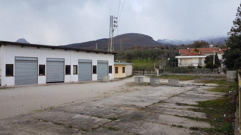 Campagna capannone artigianale a Salerno in Affitto