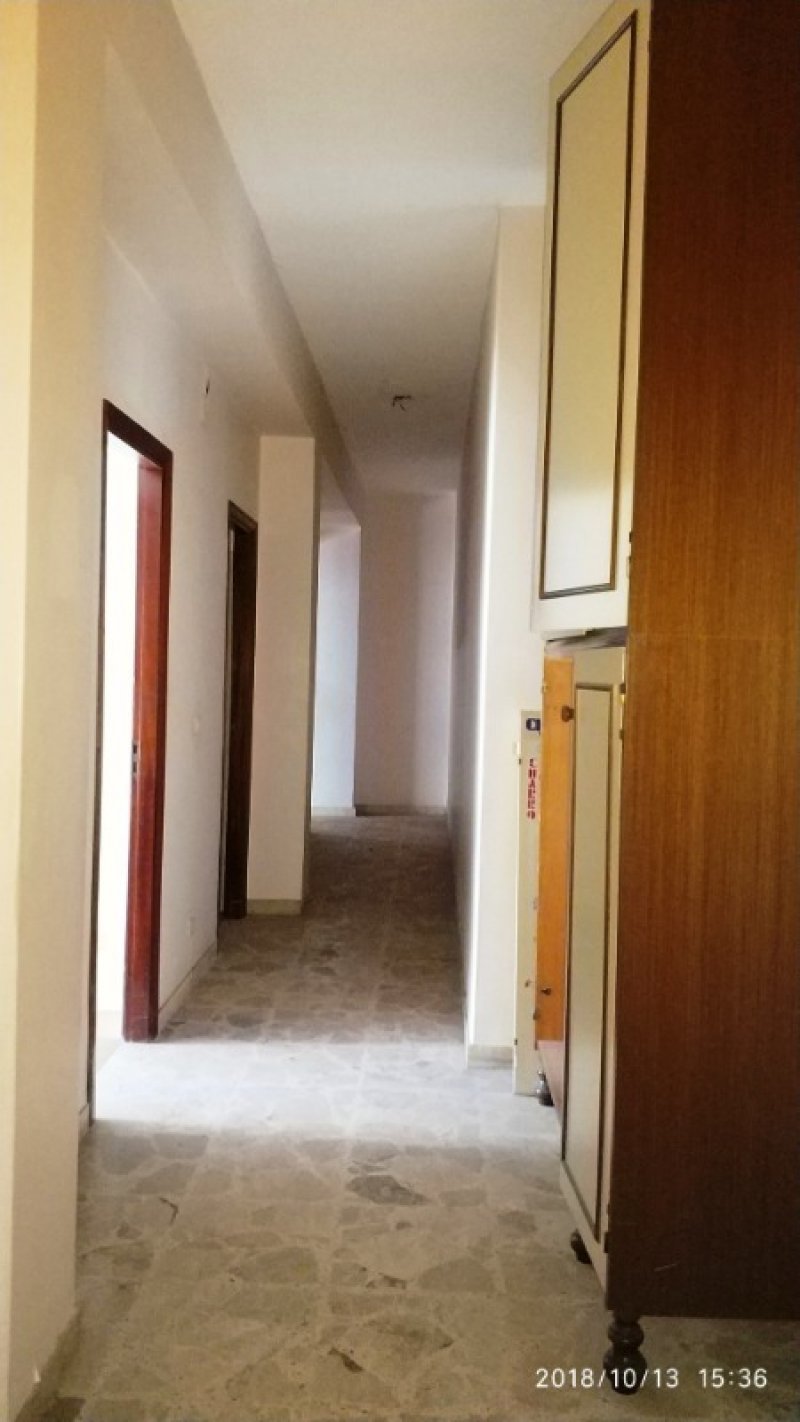 Gravina di Catania appartamento civile abitazione a Catania in Vendita