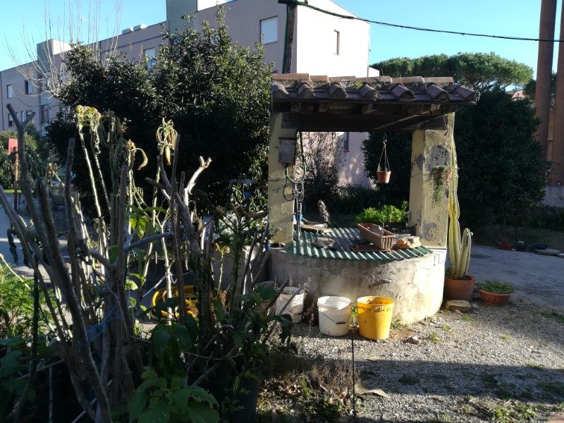 Piombino porzione di casa colonica zona San Rocco a Livorno in Vendita