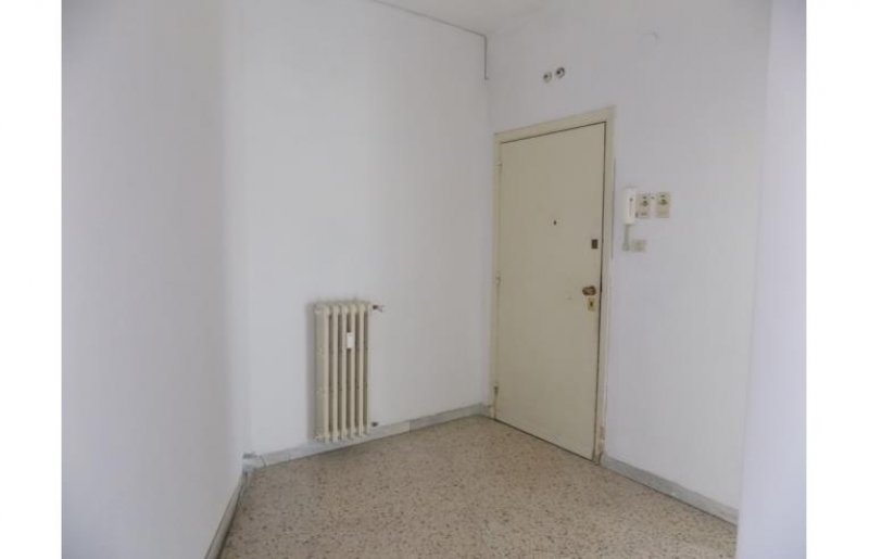 Ancona appartamento con ampia soffitta a Ancona in Vendita