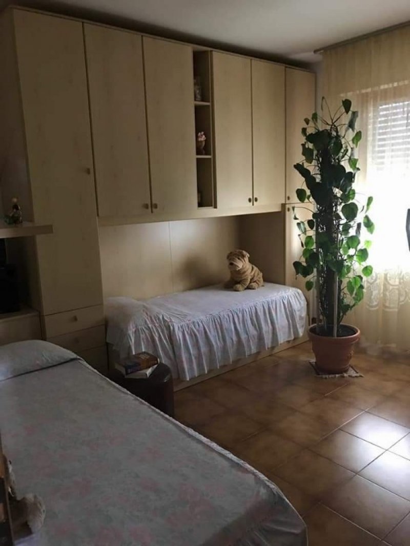 Montaione appartamento in piccolo condominio a Firenze in Vendita