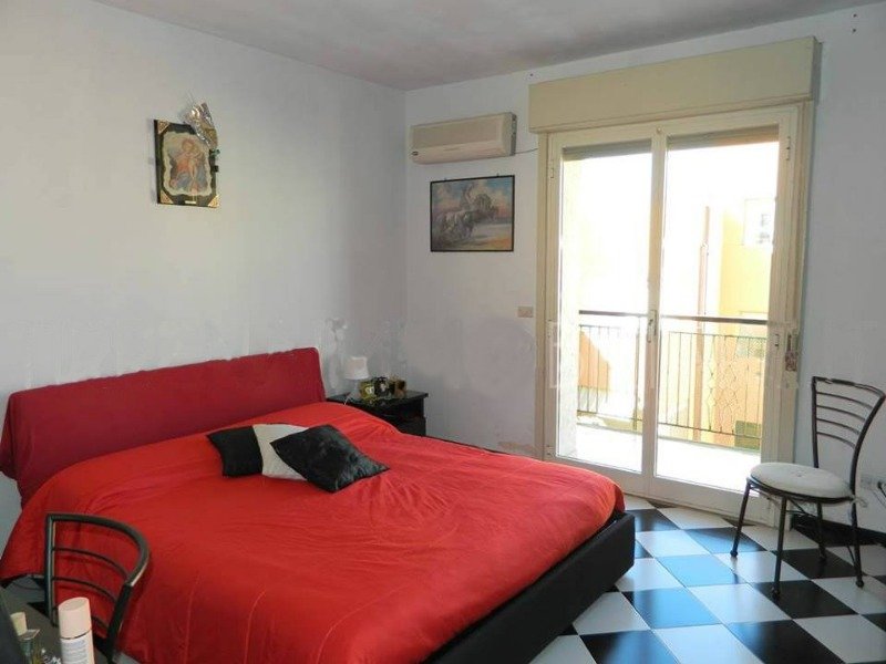 A Villafranca Tirrena appartamento a Messina in Vendita