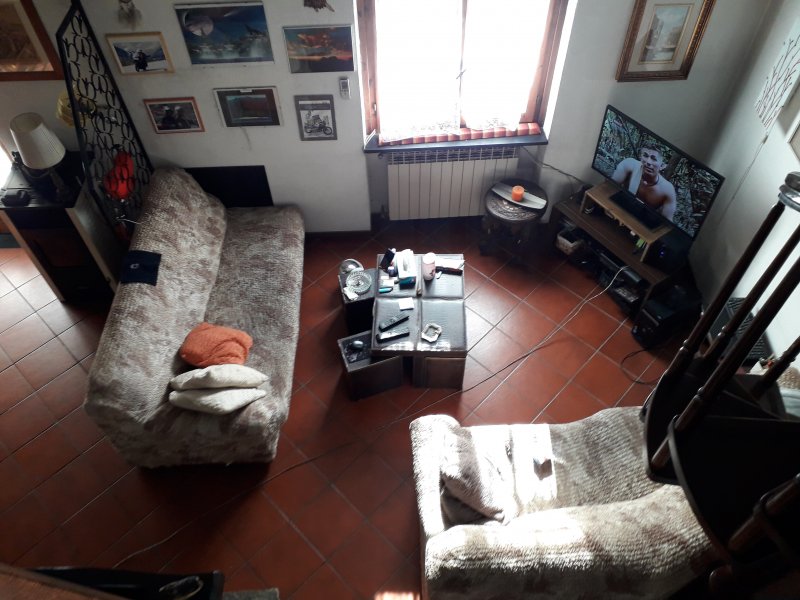 Avegno appartamento in villetta bifamiliare a Genova in Vendita