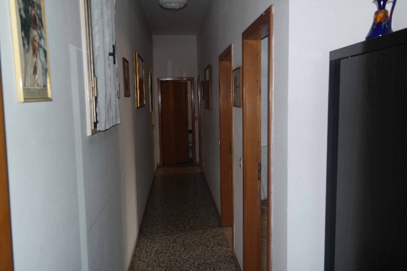 Lugo appartamento parzialmente ammobiliato a Ravenna in Vendita