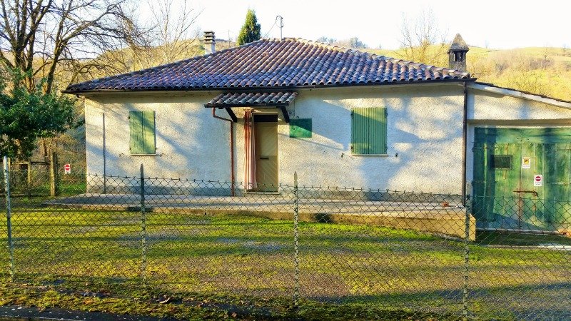 Sogliano al Rubicone zona Ville Montetiffi casa a Forli-Cesena in Vendita